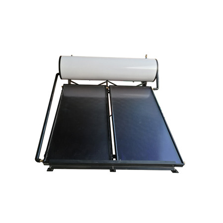 Solární ohřívač teplé vody s odděleným tepelným potrubím